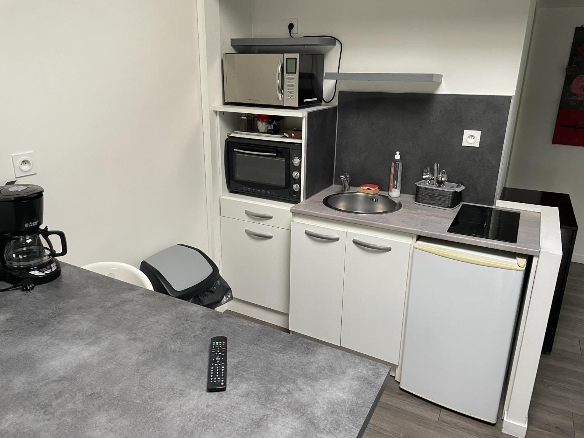 Appartshotels'De Ville Bourg-lès-Valence Zimmer foto